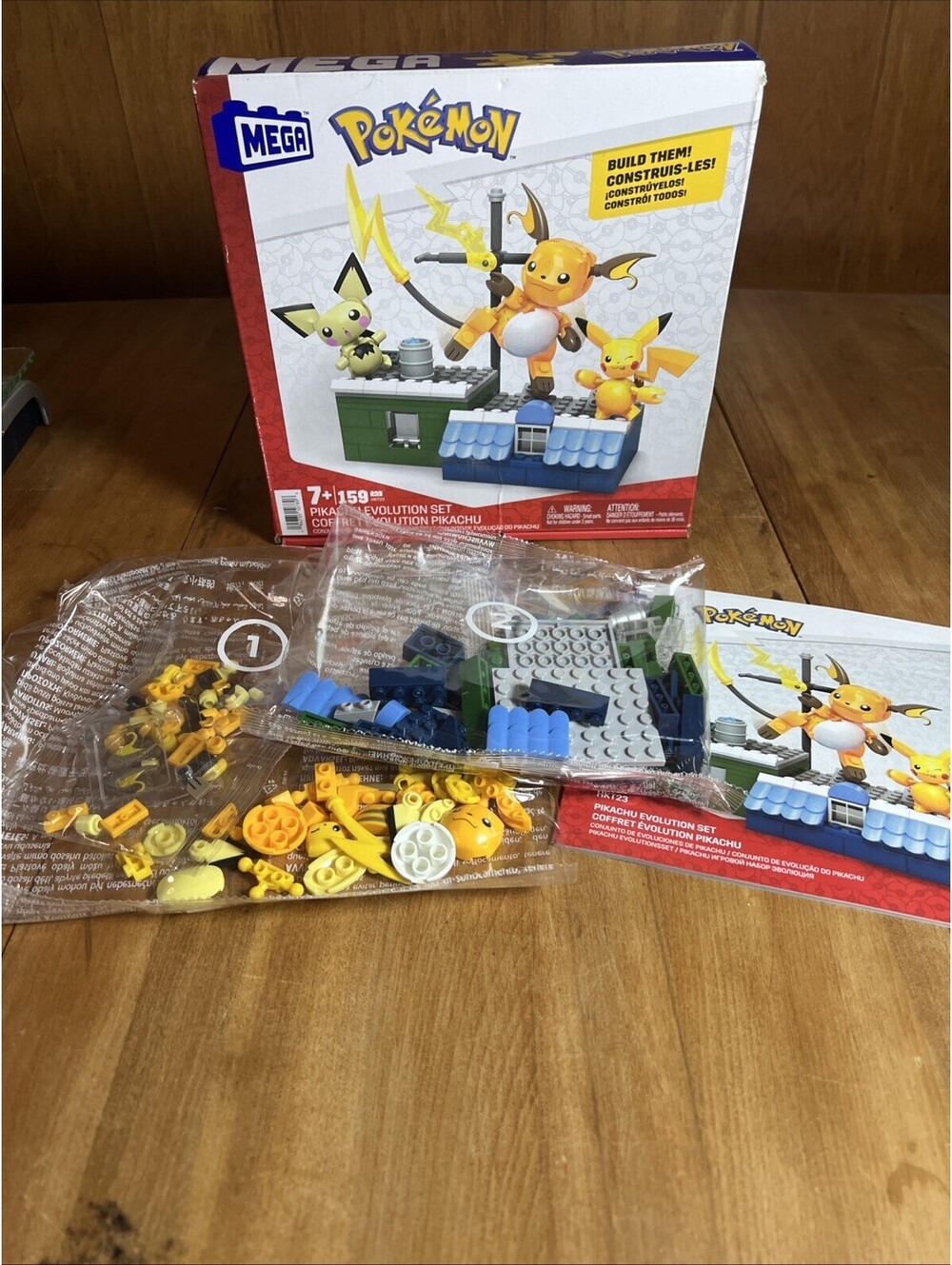 MEGA Pokemon Building Set HKT23 Pikachu Evolution Set 159 Pieces NEW